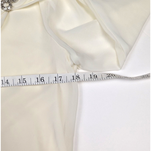 MSK Blouse Off-Shoulder Chiffon Top Cream Silver Tone Flower Brooch Womens Large - Picture 11 of 12